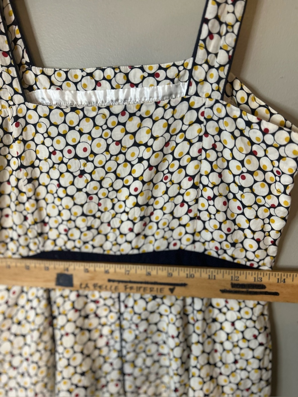 Classic tea dress - Picture 7 of 11
